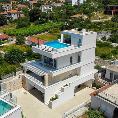 Villa Adastra Vinisce Exterior photo